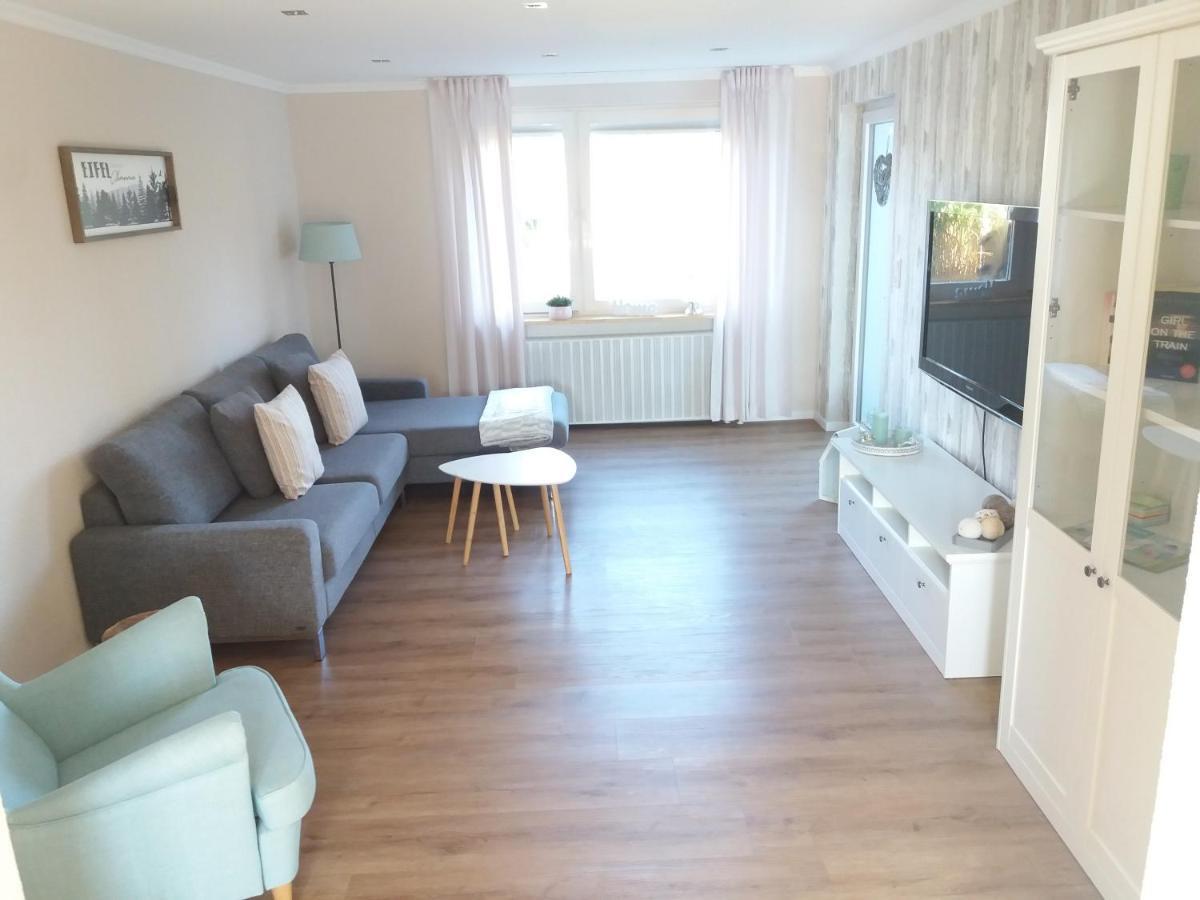 Ferienhaus Eifel-Charme Birgel Buitenkant foto